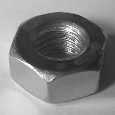 DIN 934 Stal KL8 VZ M4, Box 1.000 Stück