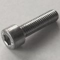 ISO 4762 / DIN 912 A2 M16x40, BOX 25 Stück
